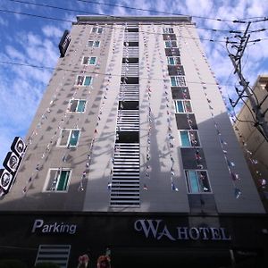 Wa Hotel